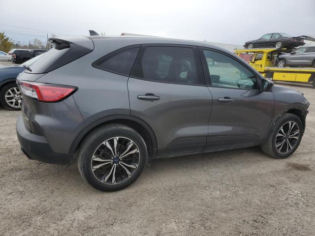 Photo 3 from auction – 2021 FORD ESCAPE SE with VIN 1FMCU9G63MUA88164