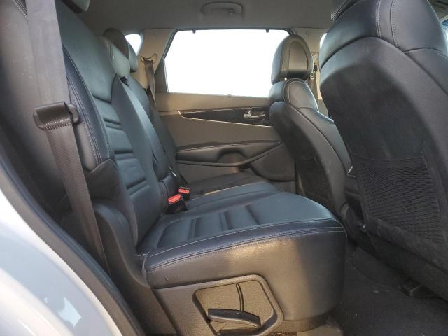 Photo 11 from auction – 2016 KIA SORENTO with VIN 5XYPHDA11GG068818