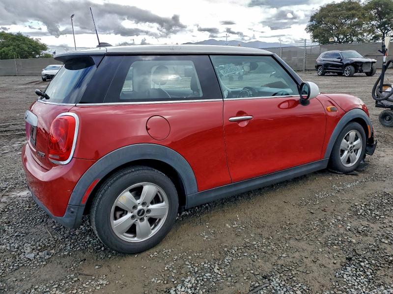 Photo 3 from auction – 2015 MINI COOPER with VIN WMWXM5C5XFT941127