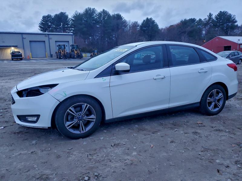FORD FOCUS SE 2018 مع رقم تعريف المركبة 1FADP3FEXJL232032 - صورة من المزاد
