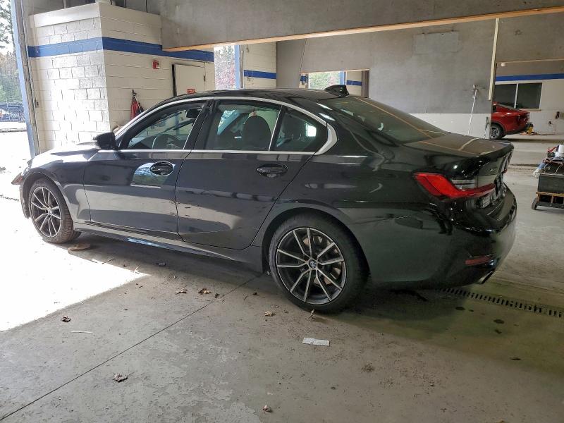 Photo 2 from auction – 2021 BMW 330XI with VIN 3MW5R7J03M8B82479