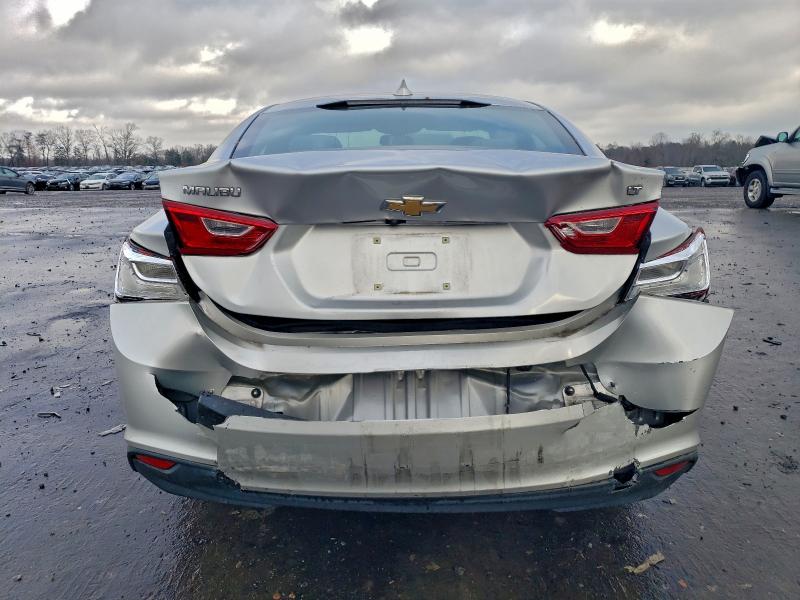 Photo 6 from auction – 2018 CHEVROLET MALIBU LT with VIN 1G1ZD5ST2JF291558