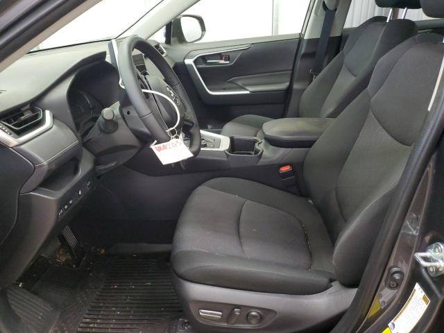 Photo 7 from auction – 2025 TOYOTA RAV4 XLE with VIN JTMRWRFV4SD301508