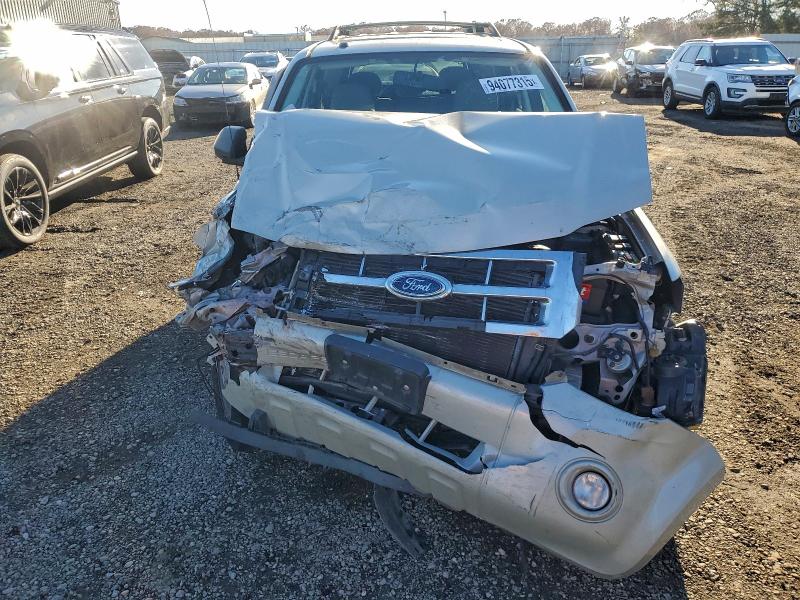 Photo 5 from auction – 2008 FORD ESCAPE with VIN 1FMCU93198KD92515