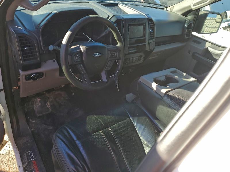 Photo 8 from auction – 2016 FORD F150 with VIN 1FTMF1EF3GFA55942