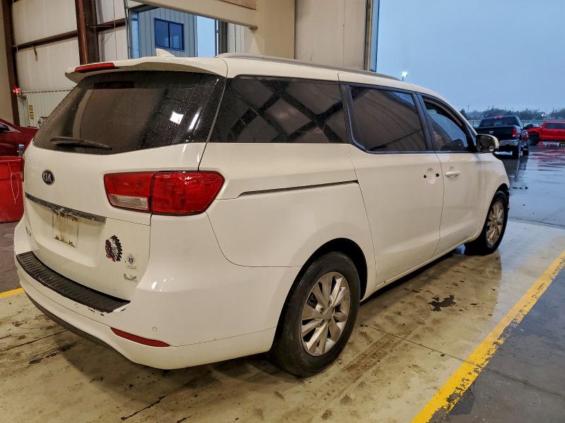 Photo 3 from auction – 2015 KIA SEDONA LX with VIN KNDMB5C14F6033795