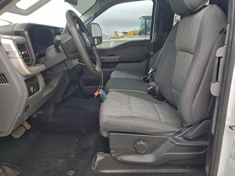 Photo 7 from auction – 2023 FORD F350 SUPER with VIN 1FT8X3BA5PEC11505