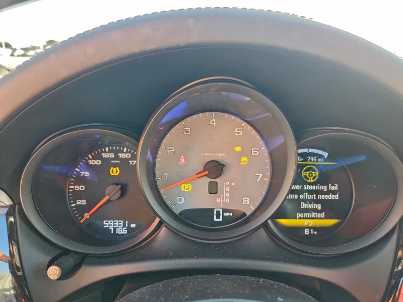 Photo 9 from auction – 2018 PORSCHE MACAN S with VIN WP1AB2A52JLB36018