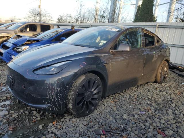 TESLA MODEL Y 2024 with VIN 7SAYGDEF8RA323438 - Photo from auction