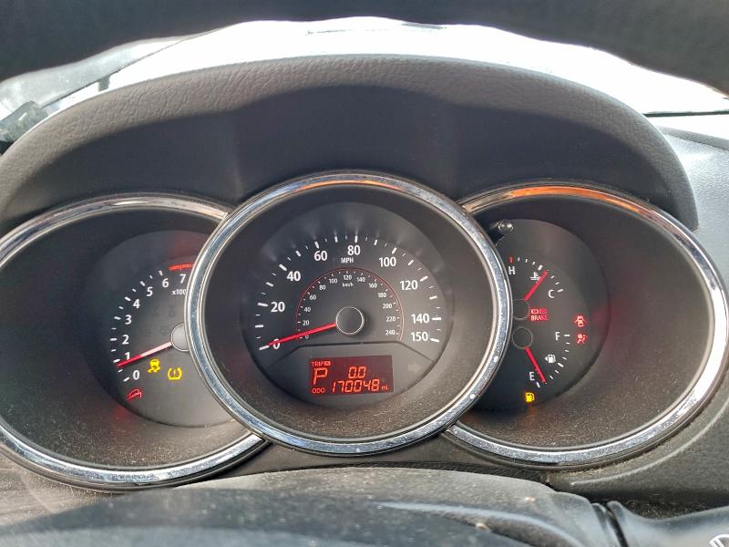 Photo 9 from auction – 2013 KIA SORENTO LX with VIN 5XYKT3A11DG396741
