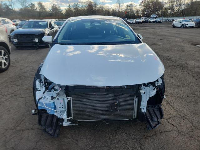 Photo 5 from auction – 2023 TOYOTA COROLLA LE with VIN JTDBDMHE3PJ004293