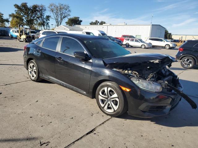 Photo 4 from auction – 2017 HONDA CIVIC with VIN 19XFC2F5XHE208678