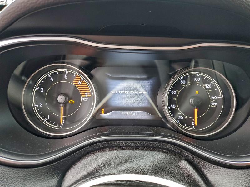 Photo 9 from auction – 2019 JEEP CHEROKEE L with VIN 1C4PJMDNXKD117721