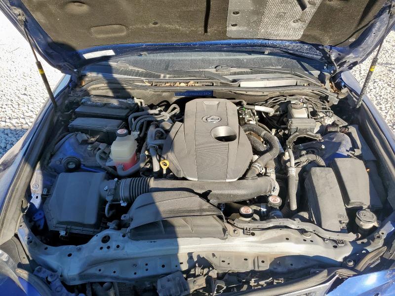 Photo 11 from auction – 2016 LEXUS IS 200T with VIN JTHBA1D22G5031382