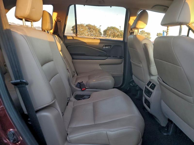 Photo 11 from auction – 2019 HONDA PILOT TOUR with VIN 5FNYF6H69KB009605