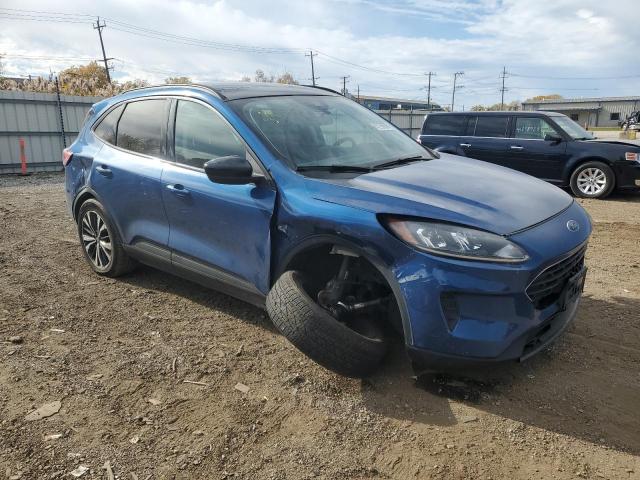 Photo 4 from auction – 2022 FORD ESCAPE SE with VIN 1FMCU9G66NUB55387