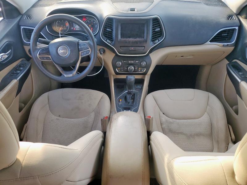 Photo 8 from auction – 2019 JEEP CHEROKEE L with VIN 1C4PJLCB0KD264390