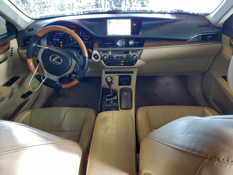 Фото 8 с аукциона – 2014 LEXUS ES 300H с VIN JTHBW1GG6E2064103