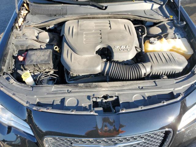 Photo 11 from auction – 2017 CHRYSLER 300 LIMITE with VIN 2C3CCAAG7HH593812