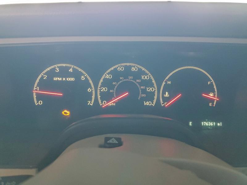 Photo 9 from auction – 2004 LINCOLN NAVIGATOR with VIN 5LMFU27R74LJ32295