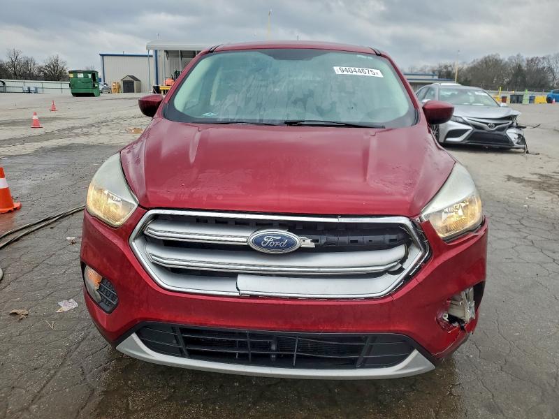 Photo 5 from auction – 2017 FORD ESCAPE SE with VIN 1FMCU0GDXHUD34790