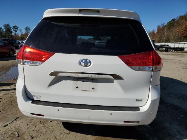 Photo 6 from auction – 2011 TOYOTA SIENNA XLE with VIN 5TDYK3DC0BS166019