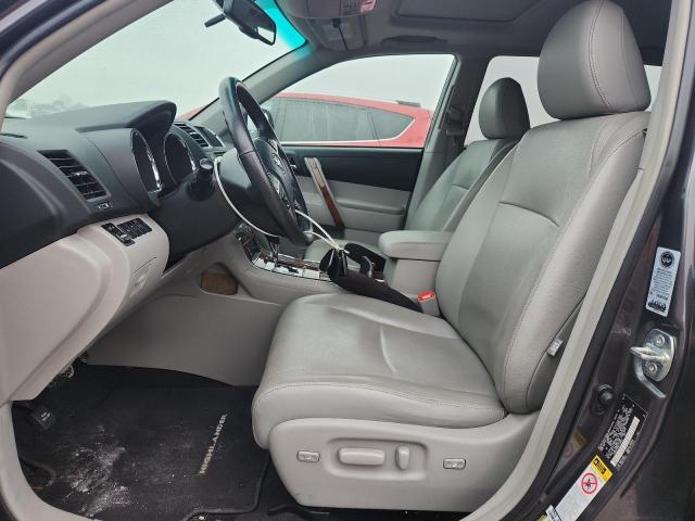 Photo 7 from auction – 2012 TOYOTA HIGHLANDER with VIN 5TDDK3EH8CS110453