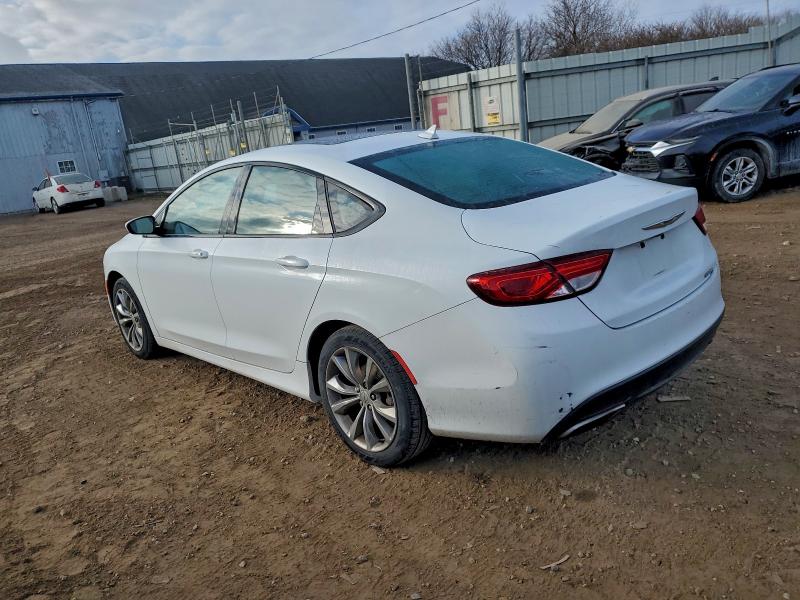 Photo 2 from auction – 2015 CHRYSLER 200 S with VIN 1C3CCCBB3FN753879