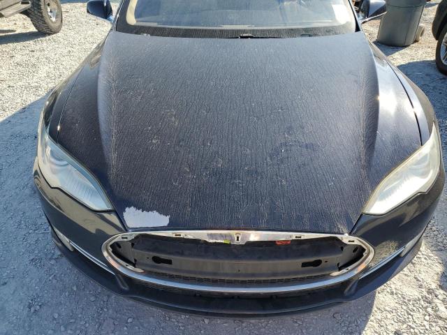 Photo 11 from auction – 2013 TESLA MODEL S with VIN 5YJSA1CN1DFP24726