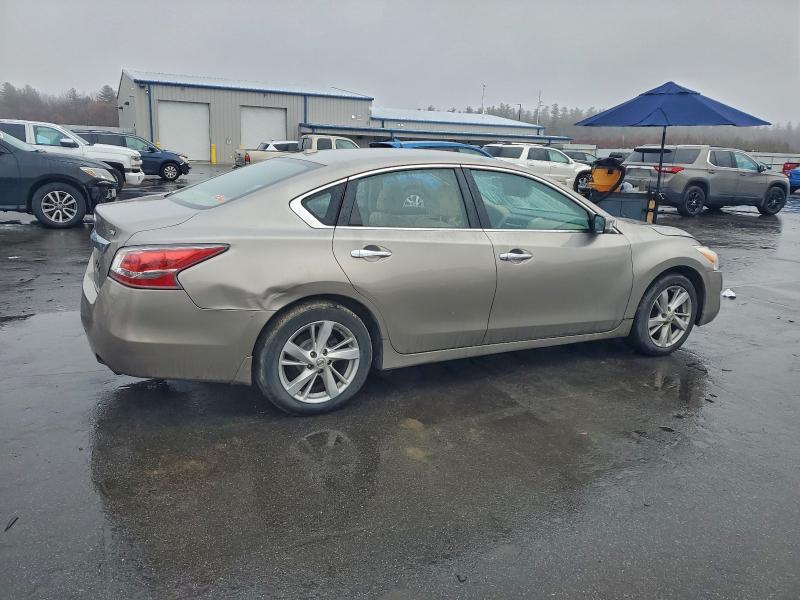 Photo 3 from auction – 2015 NISSAN ALTIMA 2.5 with VIN 1N4AL3AP0FC473970