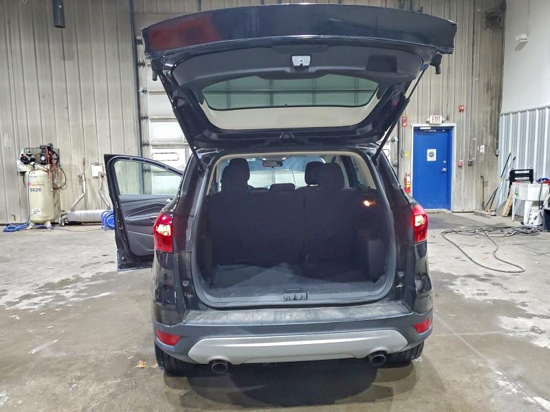 Photo 6 from auction – 2019 FORD ESCAPE SE with VIN 1FMCU0GD2KUA33129