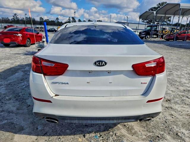 Photo 6 from auction – 2015 KIA OPTIMA LX with VIN 5XXGM4A75FG418891