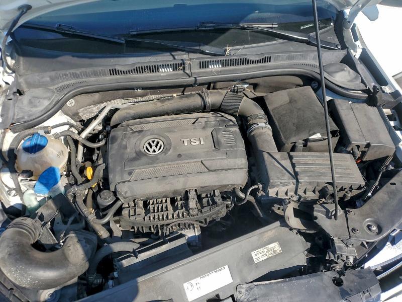 Photo 11 from auction – 2017 VOLKSWAGEN JETTA with VIN 3VWL17AJ3HM319988