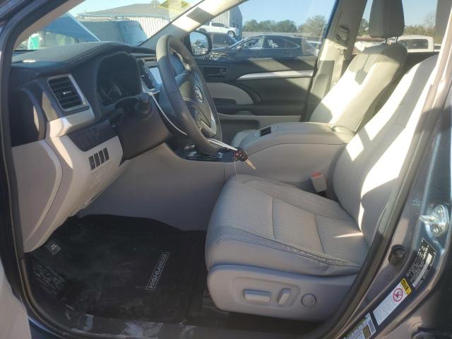 Photo 7 from auction – 2015 TOYOTA HIGHLANDER with VIN 5TDZKRFH1FS062015