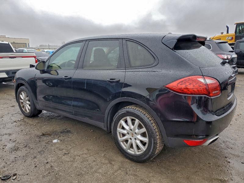 Photo 2 from auction – 2012 PORSCHE CAYENNE with VIN WP1AA2A24CLA12554