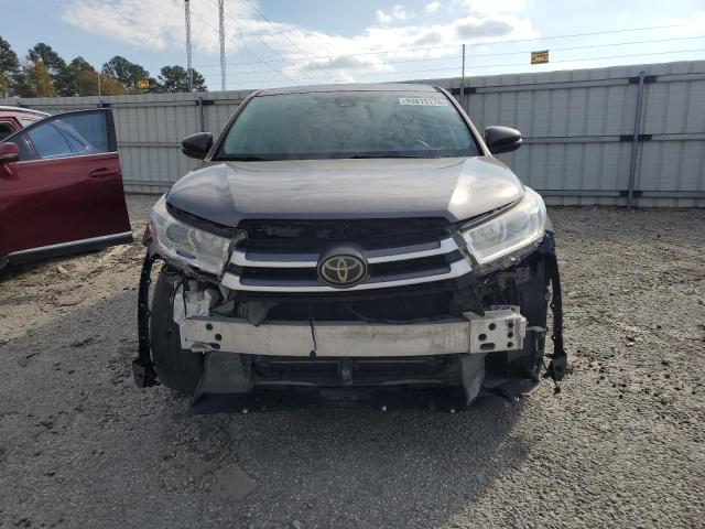 Foto 5 de la subasta – 2017 TOYOTA HIGHLANDER con VIN 5TDBZRFH8HS455140