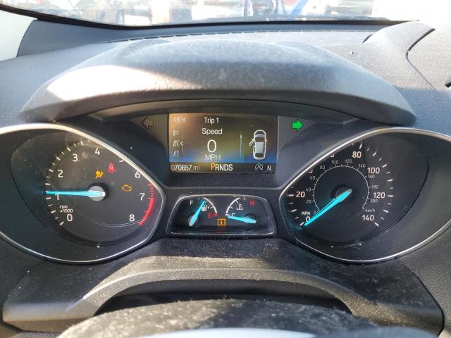 Photo 9 from auction – 2018 FORD ESCAPE with VIN 1FMCU9GD0JUC57843