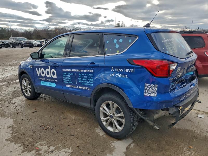 Photo 2 from auction – 2019 FORD ESCAPE SE with VIN 1FMCU0GD7KUA52064