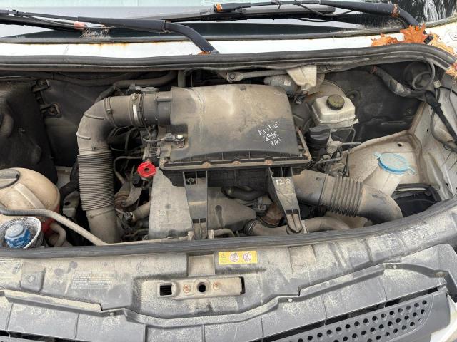 Photo 7 from auction – 2015 MERCEDES-BENZ SPRINTER 2 with VIN WD3PE7DC4F5960828