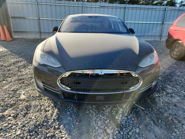 Photo 5 from auction – 2014 TESLA MODEL S with VIN 5YJSA1S13EFP63690