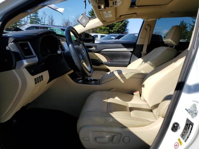 Photo 7 from auction – 2017 TOYOTA HIGHLANDER with VIN 5TDJGRFH6HS027682