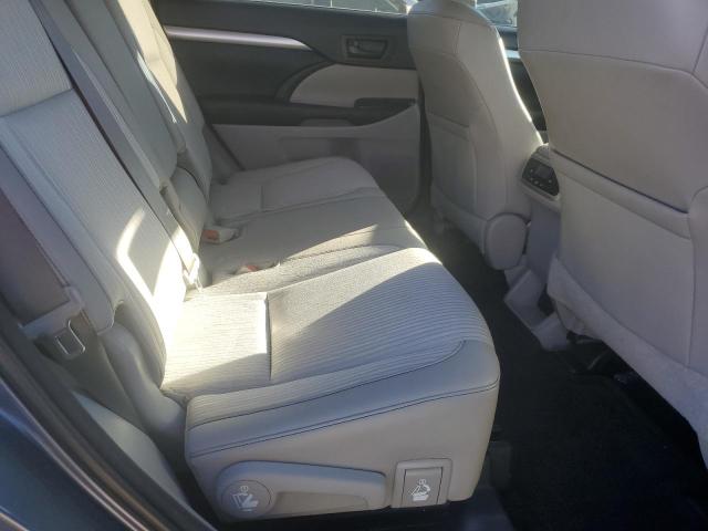Photo 11 from auction – 2015 TOYOTA HIGHLANDER with VIN 5TDZKRFH1FS062015