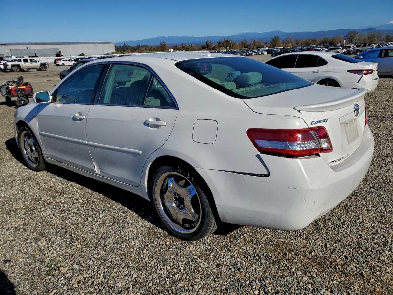 Zdjęcie 2 z aukcji – 2011 TOYOTA CAMRY BASE z VIN 4T4BF3EK1BR191766