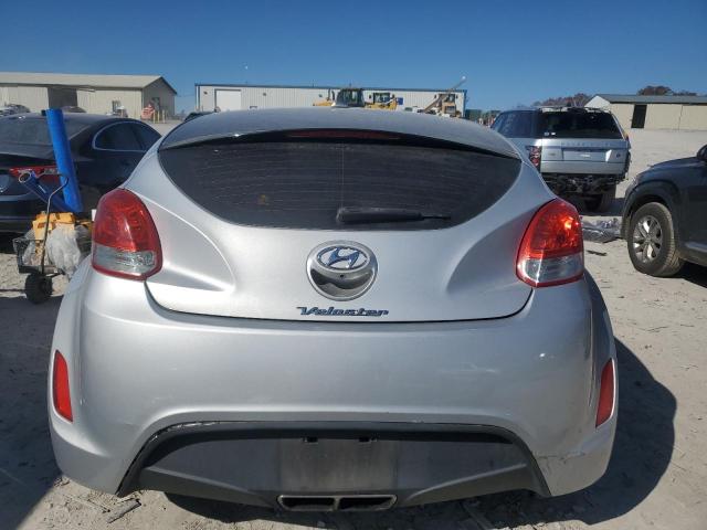 Photo 6 from auction – 2016 HYUNDAI VELOSTER with VIN KMHTC6AD3GU289639
