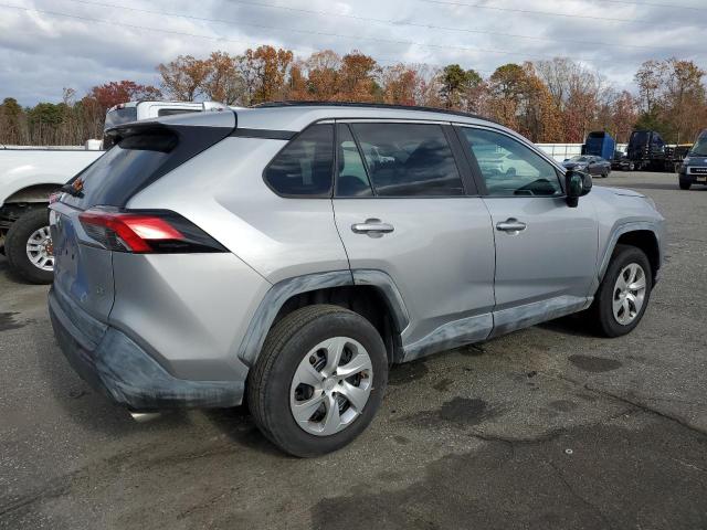 Photo 3 from auction – 2019 TOYOTA RAV4 LE with VIN 2T3H1RFVXKW020682