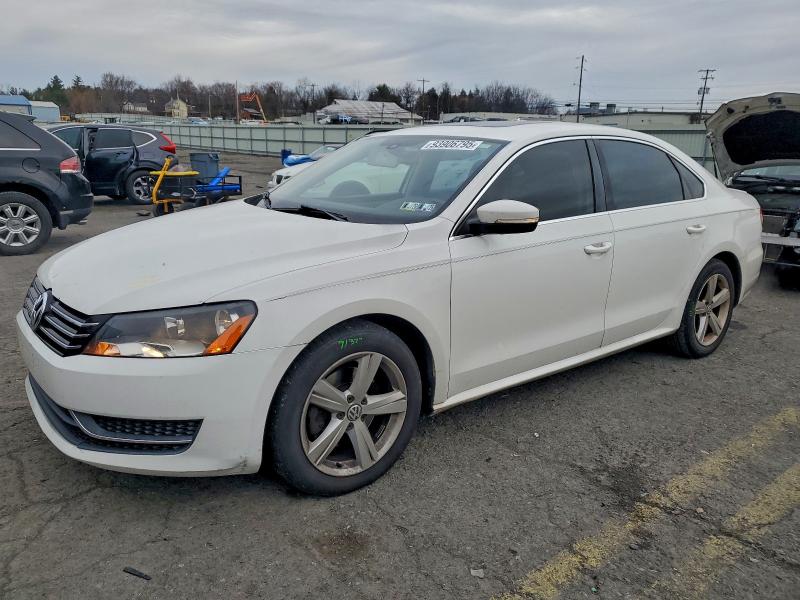 VOLKSWAGEN PASSAT SE 2013 with VIN 1VWBP7A30DC022121 - Photo from auction
