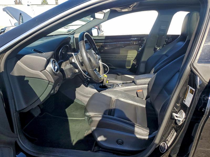 Photo 7 from auction – 2018 MERCEDES-BENZ CLA 250 with VIN WDDSJ4EB8JN610083