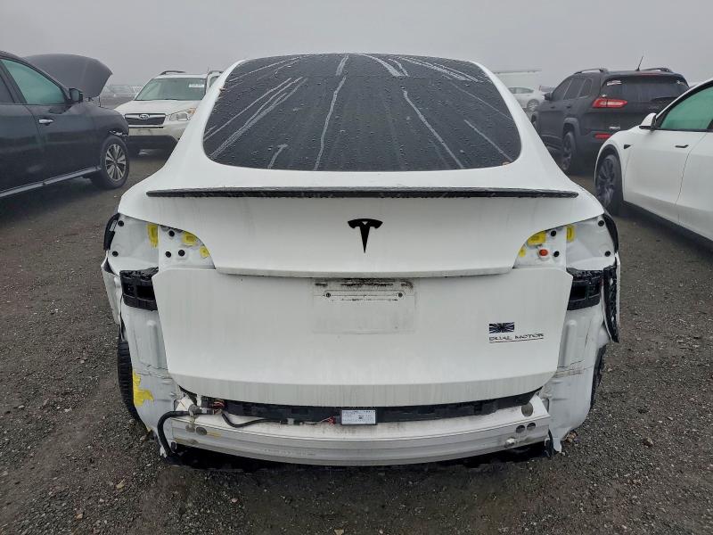 Photo 6 from auction – 2022 TESLA MODEL Y with VIN 7SAYGDEF5NF513596