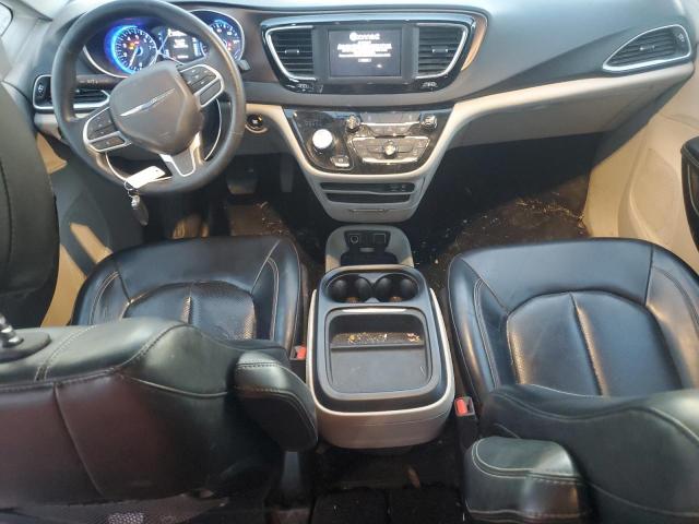 Photo 8 from auction – 2020 CHRYSLER VOYAGER with VIN 2C4RC1DG2LR268439