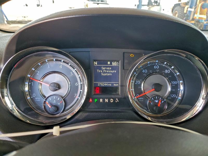 Photo 9 from auction – 2012 CHRYSLER TOWN & COU with VIN 2C4RC1BG3CR226896
